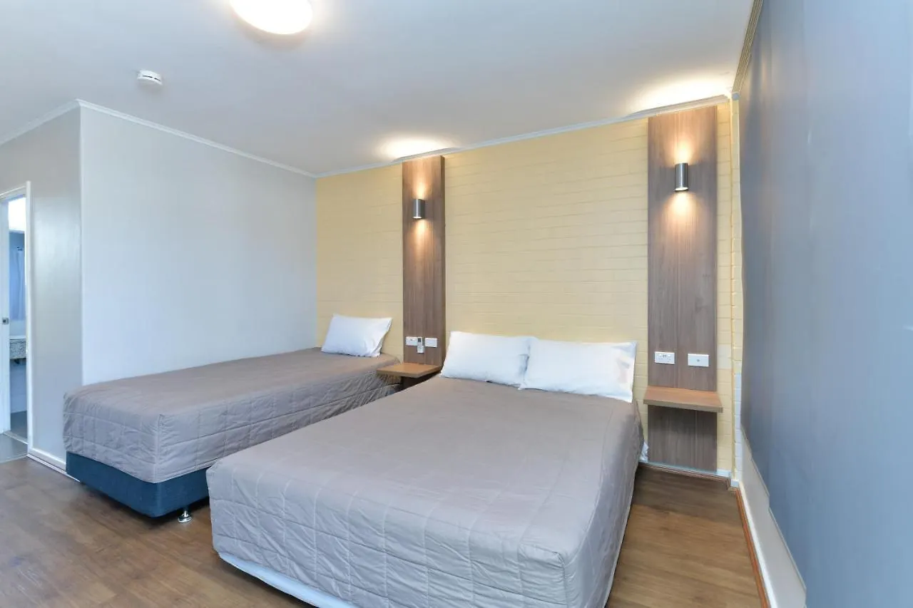 Platinum Motel 퍼스