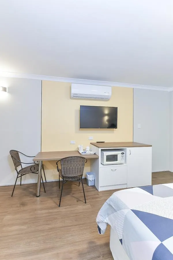 Platinum Motel 퍼스